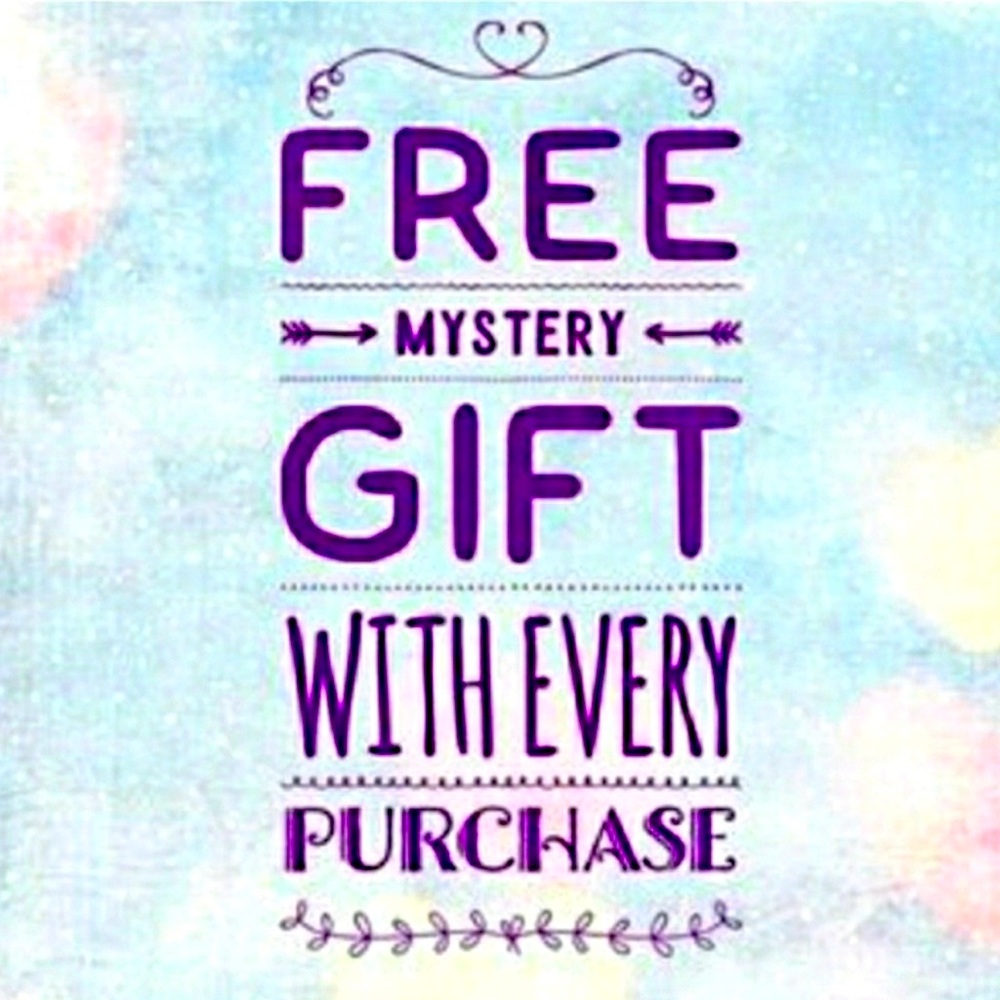 FREE GIFT 🎁 WITH PURCHASE